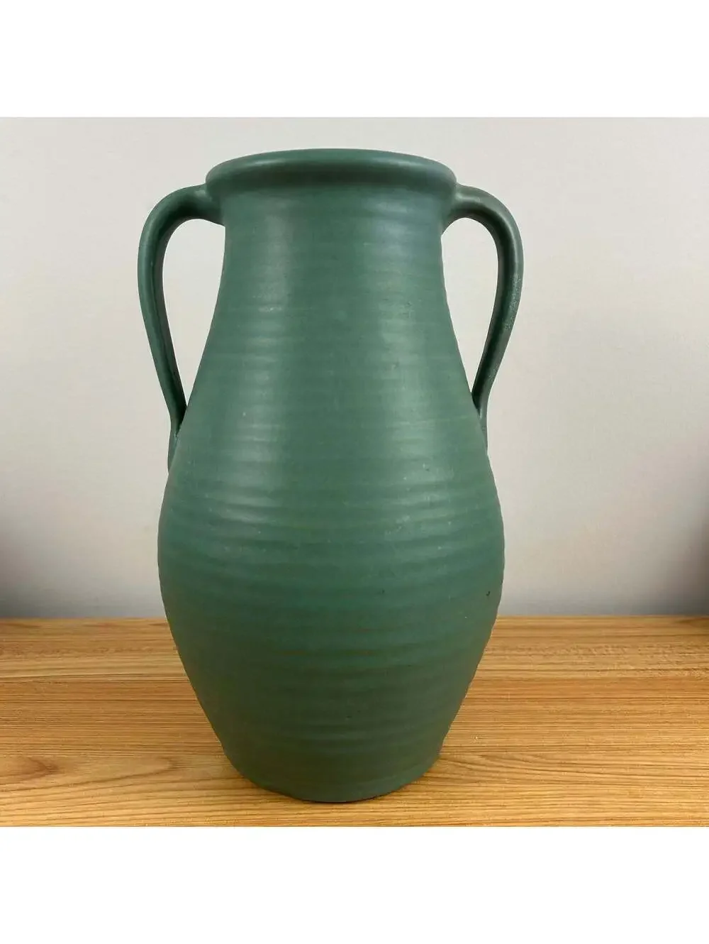 Zanesville Pottery 1920s Arts & Crafts Matte Green Ribbed #521 Vase 12